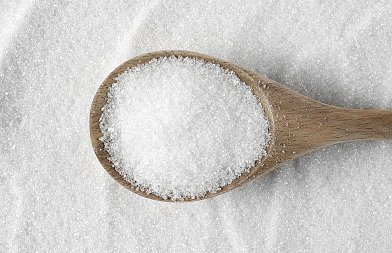 Πώς κινείται η ζάχαρη στη διεθνή αγορά; – Ρεκόρ Παραγωγής και Πτώση Τιμών