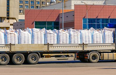 Η Κομισιόν δίνει οδηγίες και απλουστεύει την εφαρμογή του Κανονισμού για συσκευασίες και ανακύκλωση