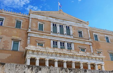 Νέος γύρος αντιπαράθεσης κυβέρνησης – αντιπολίτευσης με φόντο το σκάνδαλο ΟΠΕΚΕΠΕ. Βαριές κουβέντες Πολάκη – Λαζαρίδη