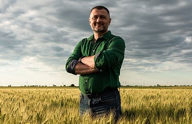 Από Απρίλιο τιμολόγιο για αγροτικό ρεύμα, από Νοέμβριο αγροτικό πετρέλαιο στην αντλία, τι θα γίνει με λιπάσματα