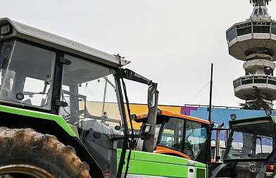 Συναντήσεις εκπροσώπων της ΠΕΜ με πολιτικά κόμματα για «αγροτοδικεία», νέο αγροτικό συλλαλητήριο στη ΔΕΘ