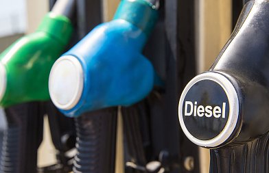 Επιδότηση 16 λεπτά το λίτρο και Fuel Pass θα έχει όφελος το ντίζελ κίνησης, που γίνεται αίτηση, κριτήρια και πότε έχει πληρωμή