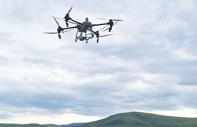 Εξαπόλυση στείρων εντόμων με drone – Η εφαρμογή της SIT στη Νάουσα