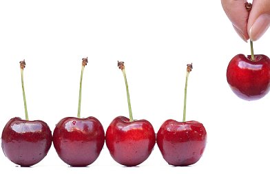 Παραγωγοί κερασιών και μήλων σε απόγνωση - Απλήρωτες αποζημίωσεις και αδικίες