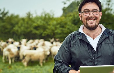 Πρόγραμμα Νέων Γεωργών χωρίς νέους κτηνοτρόφους, η κυβέρνηση αδιαφορεί για θανάτωση των κοπαδιών