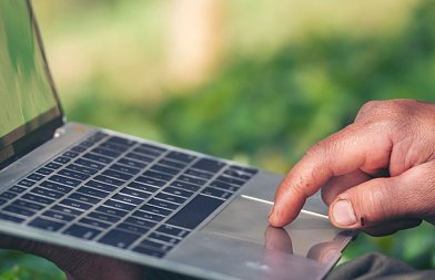 Μπλοκαρισμένα χιλιάδες αγροτεμάχια περιμένουν να ανοίξει το ΟΣΔΕ για διορθώσεις, κινδυνεύουν οι πληρωμές ενισχύσεων