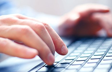 Ξεκινούν οι φορολογικές δηλώσεις για το 2025, πως θα γίνει η πληρωμή του φόρου και τι εκπτώσεις υπάρχουν