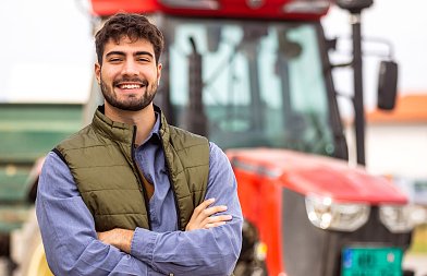 Μέχρι το Πάσχα τα επενδυτικά δάνεια σε Νέους Γεωργούς με επιχορήγηση έως 40.000 ευρώ, επιλέξιμη δαπάνη η αγορά γης