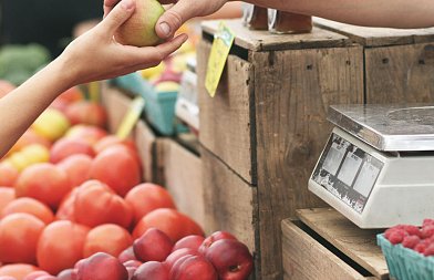 Νέοι ΚΑΔ και ψηφιακή βεβαίωση – Ειδικές κατηγορίες για πωλητές υπαίθριου εμπορίου και online στο Μητρώο