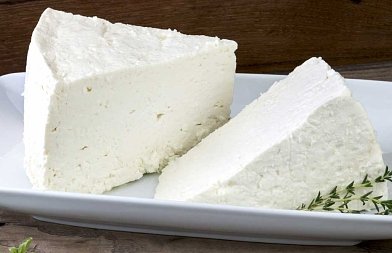 ΥπΑΑΤ: Έφτασαν τους 500 τόνους οι διακινήσεις ώριμων τυριών από τη Λέσβο μετά τη μερική άρση των περιορισμών