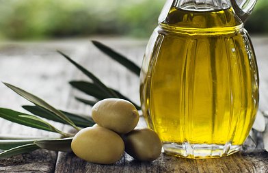 Η Ιταλία επιχειρεί επανεκκίνηση της ελαιοκομίας με παρεμβάσεις σε 70.000 εκτάρια και στόχο αύξησης παραγωγής 25% – Εθνικό Σχέδιο Ελαιολάδου