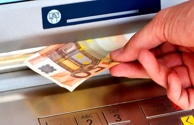 Τι πληρώνουν e-ΕΦΚΑ και ΔΥΠΑ αυτή την εβδομάδα – 30 Μαρτίου έως 3 Απριλίου