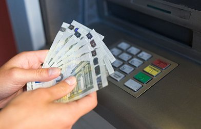 Μέσα στην εβδομάδα πληρώνει η ΑΑΔΕ υπόλοιπα ΟΣΔΕ 2025, σε αναμονή για την παράταση στις δηλώσεις του 2026