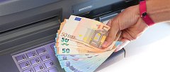 Άμεση αποδέσμευση τραπεζικών λογαριασμών κάνει η ΑΑΔΕ, ευκαιρία για χιλιάδες οφειλέτες, με ποιες προϋποθέσεις μπορεί να γίνει
