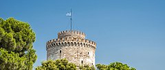 Με αφορολόγητο 20.000 ευρώ και δάνεια επιχειρεί η κυβέρνηση να αλλάξει το κλίμα στους αγρότες – Καζάνι που βράζει ο αγροτικός χώρος