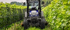 New Holland T4.120F Auto Command: Η κορυφαία επιλογή στην κατηγορία Premium Specialty Segment