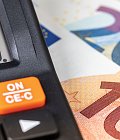 Ο Σχοινάς ανοίγει «Διάλογο με την Παραγωγή», υπόλοιπα 2025 πληρώνει η ΑΑΔΕ τον Οκτώβριο