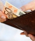Η Κομισιόν ανακοίνωσε μέτρα στήριξης για τα λιπάσματα, μέχρι πότε θα πληρωθούν προκαταβολές τσεκ