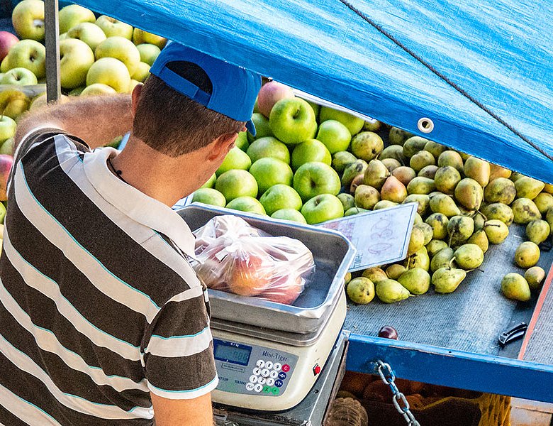 Τα δικαιολογητικά για χορήγηση και μεταβίβαση άδειας παραγωγού στο πλανόδιο εμπόριο