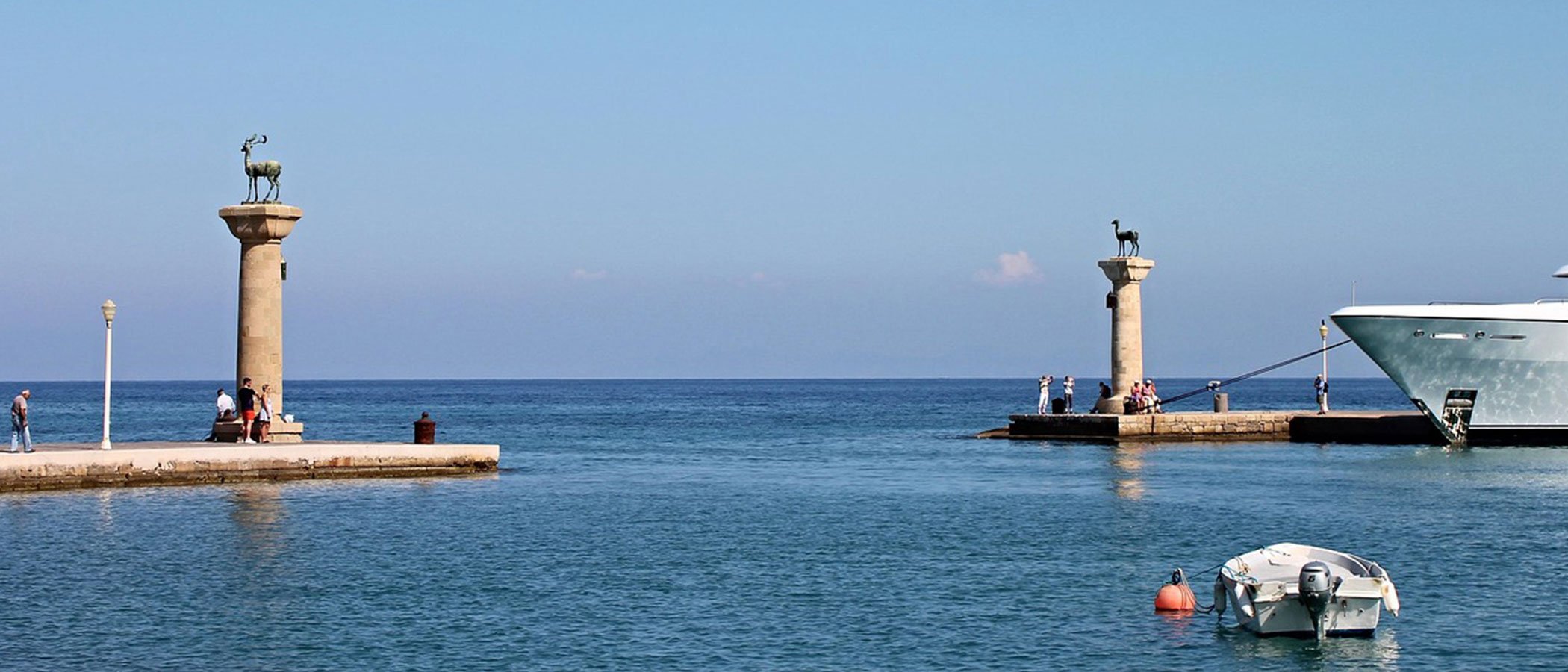 Ανεξέλεγκτη η κατάσταση στη Ρόδο με το πλατώνι