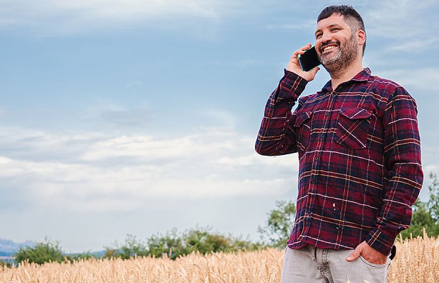Τι συμβαίνει στους αγρότες που δεν πλήρωσαν τις οφειλές τους στον ΕΦΚΑ