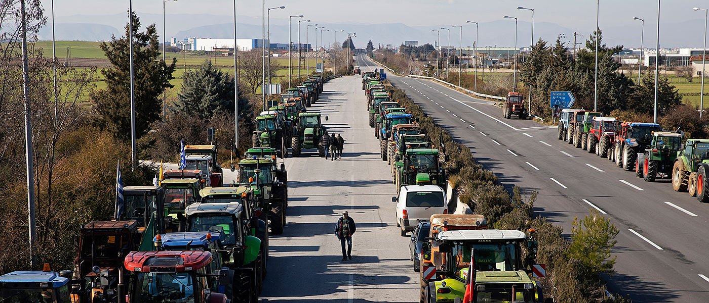 Πρώτα μπλόκα σε Ανθήλη και Έβρο και παγκρήτιο συλλαλητήριο, νέα χρονιά πολλά προβλήματα