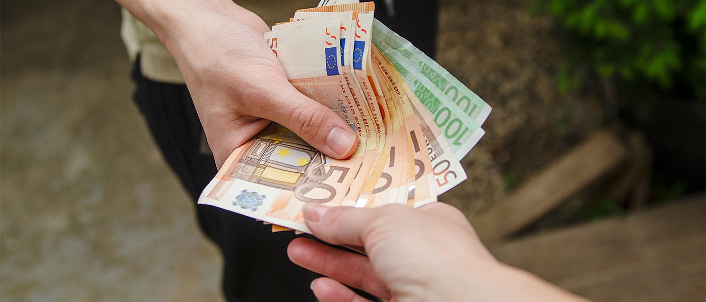 Πότε πληρώνονται συνδεδεμένες, υπόλοιπα βασικής και προγράμματα