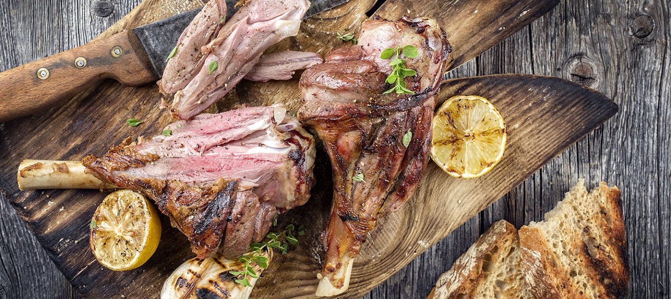 Δεν θα γίνονται έλεγχοι σε αρνιά λόγω απεργίας, κάτω από 10 ευρώ βλέπει τιμή ο Σκρέκας