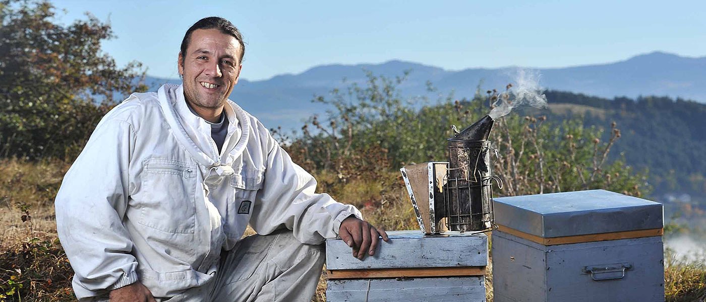 Εκτός Νέων Αγροτών κινδυνεύουν να μείνουν οι μελισσοκόμοι λόγω Μητρώου