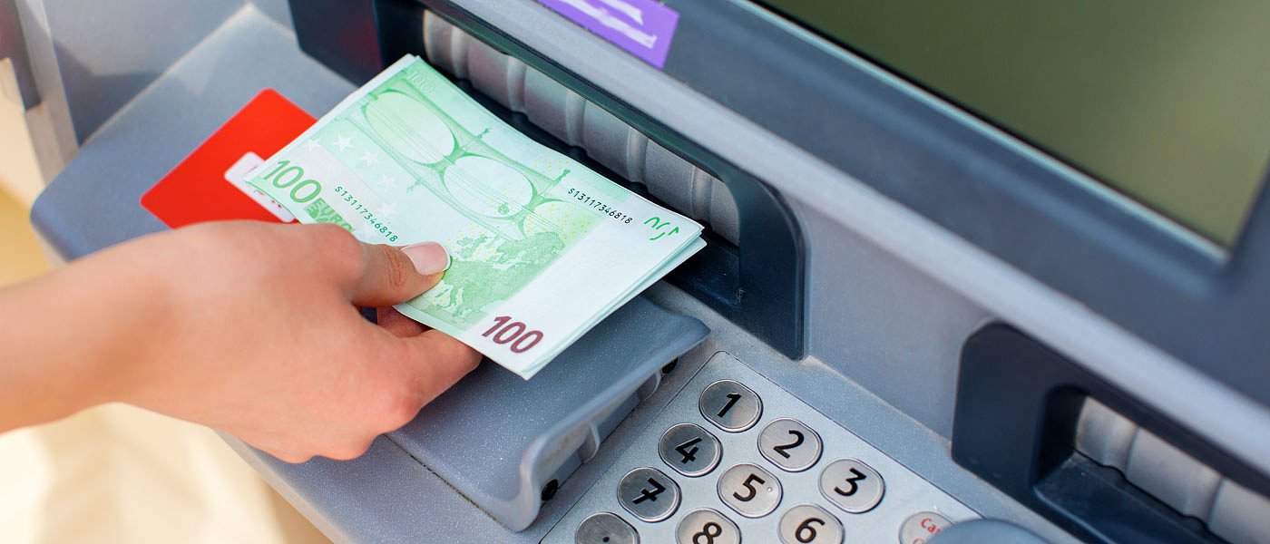 Υπέγραψε ο Βάρρας για το τσεκ, Τετάρτη απόγευμα διαθέσιμα τα χρήματα