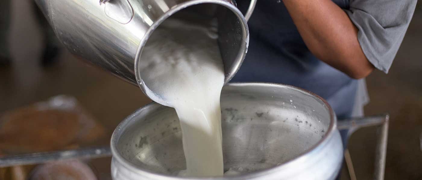 Στις 9 Νοεμβρίου συνεδριάζει η Επιτροπή Ανταγωνισμού για το νωπό αγελαδινό γάλα