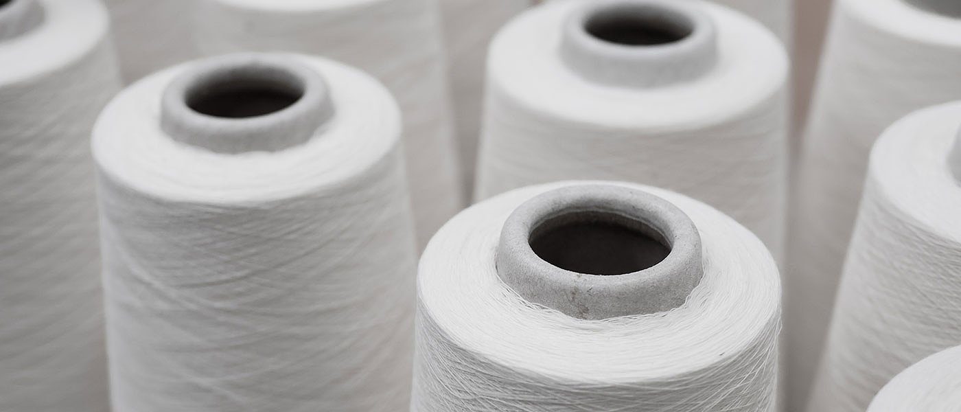 Η Κομισιόν στηρίζει συνθετική ίνα και τιμωρεί το βαμβάκι, σε απειλή η βαμβακοκαλλιέργεια