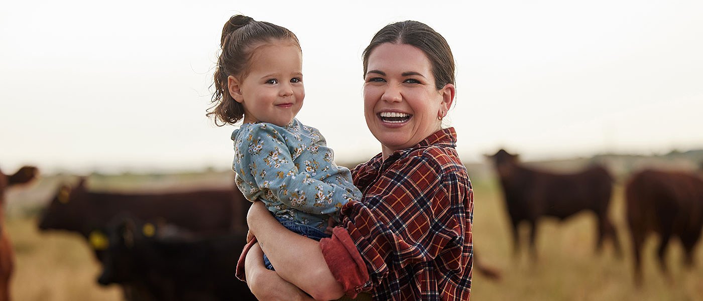 Πότε πληρώνει ο ΟΠΕΚΑ επίδομα παιδιού, πότε ανοίγει η πλατφόρμα για νέες αιτήσεις