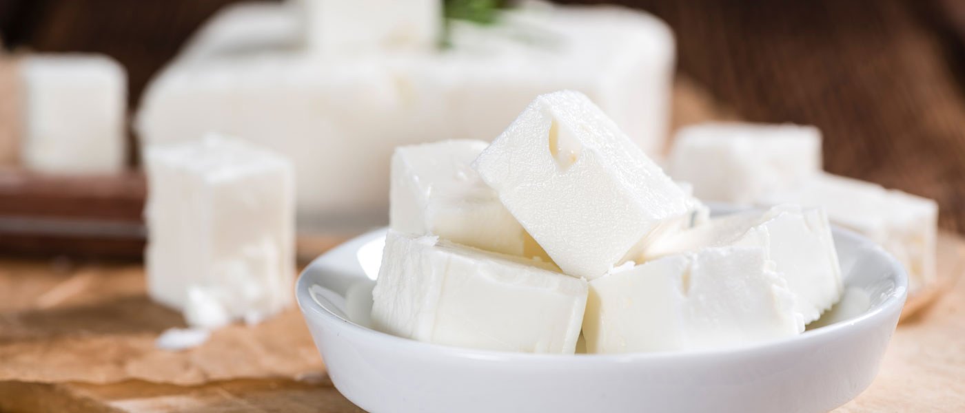 Φέτα: Μείωση αποθεμάτων, αύξηση εξαγωγών, ζήτησης και τιμών χονδρικής