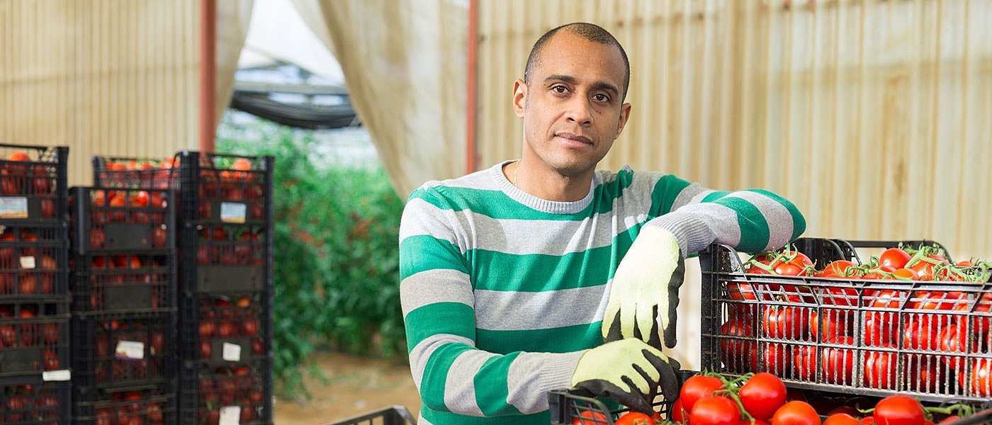 Πρακτική άσκηση απασχόλησης εργατών γης, διάρκειας 270 ωρών, για μετανάστες και πρόσφυγες