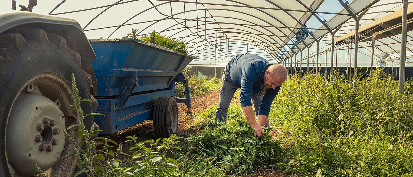 Πολιτική κόντρα κυβέρνησης με αξιωματική αντιπολίτευση για τα προβλήματα στον αγροτικό τομέα