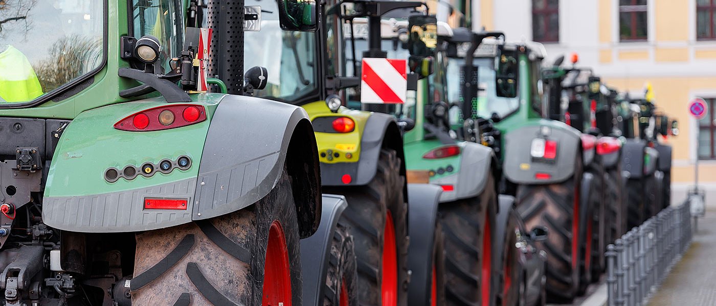 Κινητοποίηση και μπλόκο στήθηκε πάνω στην Εγνατία Οδό από αγρότες στην Ηγουμενίτσα