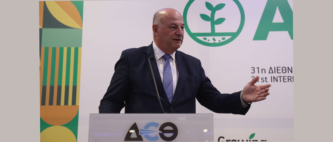 Συλλαλητήριο έξω από την Agrotica έκαναν οι αγρότες, υποσχέσεις Τσιάρα για σχέδιο στήριξης της αγροτικής παραγωγής