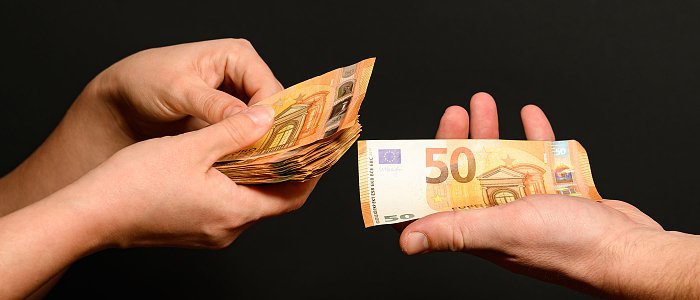 Πληρώνουν ζωοτροφές και φερτά υλικά σε όσους υπέβαλαν δήλωση, ενώ δόθηκε παράταση στις αιτήσεις