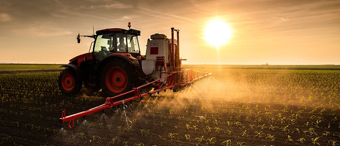 Στο ΦΕΚ η ενίσχυση 15% για αγορά λιπασμάτων, πότε πρέπει να έχουν κοπεί τιμολόγια και πότε έχουμε πρόστιμα