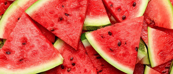 Οι τιμές στα καρπούζια θερμοκηπίου που βγήκαν στην αγορά, προβλήματα λόγω βροχών έχουν τα χαμηλής κάλυψης