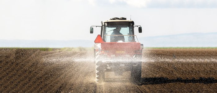 Αγρότες σε Πρωθυπουργό: Σοβαρό πρόβλημα η αύξηση στις τιμές πετρελαίου, ακόμη απλήρωτες οι αποζημιώσεις λόγω Ντάνιελ