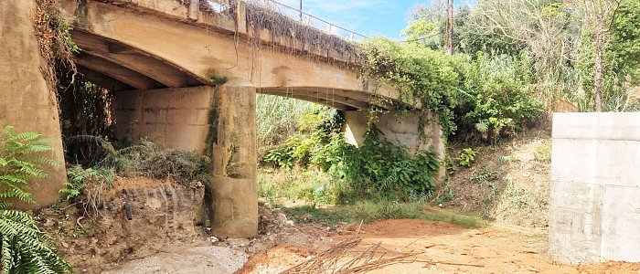 Ζημιές σε αγροτικές εγκαταστάσεις και υποδομές από τη δυνατή βροχόπτωση στα Φιλιατρά