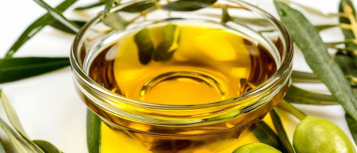 Κομισιόν για παραγωγή και αποθέματα ελαιολάδου, συνεχίζει η πτωτική πορεία των τιμών, αυξάνει η διεθνή κατανάλωση