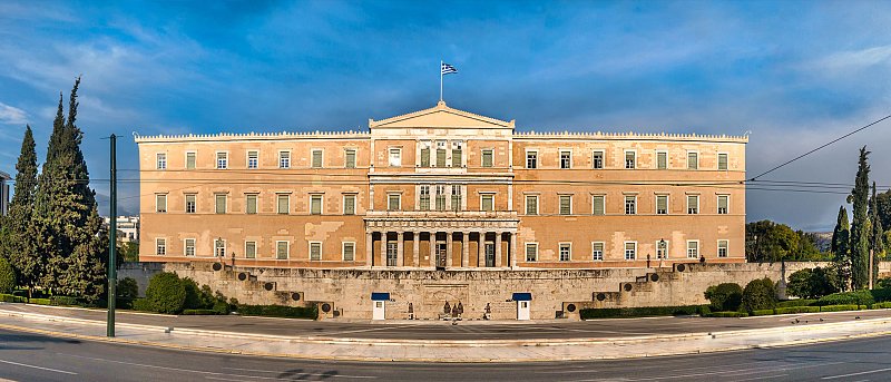 Θύελλα αντιδράσεων στη Βουλή για την τροπολογία Δικαιοσύνης - fast track  για υπόδικους βουλευτές του ΟΠΕΚΕΠΕ