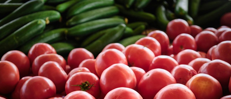 Οι τιμές στα αγγούρια και τις ντομάτες, πως κατανέμονται οι αιτήσεις για επενδύσεις στα θερμοκήπια