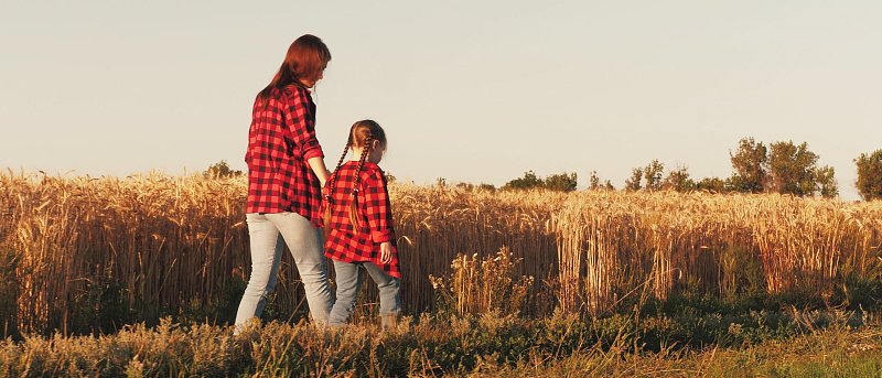Βοήθημα πληρώνει ο ΟΠΕΚΑ στις αγρότισσες μητέρες, συνολικού ύψους 1.785.800 ευρώ