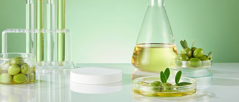 5,35 ευρώ 10 βυτία έξτρα παρθένο στην Λακωνία, απλήρωτοι και χωρίς εργάτες οι παραγωγοί, προβλήματα ξηρασίας στην Ισπανία