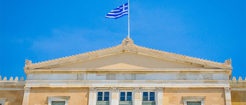 Σκάνδαλο ΟΠΕΚΕΠΕ: Το γυναικείο άρωμα της πολύκροτης υπόθεσης