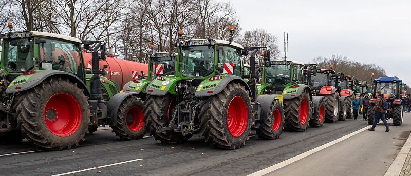 Μεγάλη αγροτική κινητοποίηση θα γίνει το Δεκέμβριο στις Βρυξέλλες, τα αιτήματα των αγροτών της ΕΕ